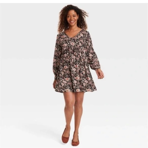 Knox Rose Dresses & Skirts - NWT Knox Rose Floral Bishop Sleeve Mini Dress